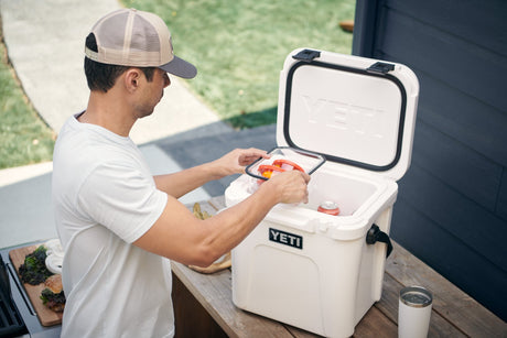 Roadie 24 Cool Box